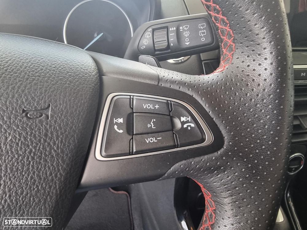 Ford EcoSport 1.0 EcoBoost ST-Line Plus Aut. - 21