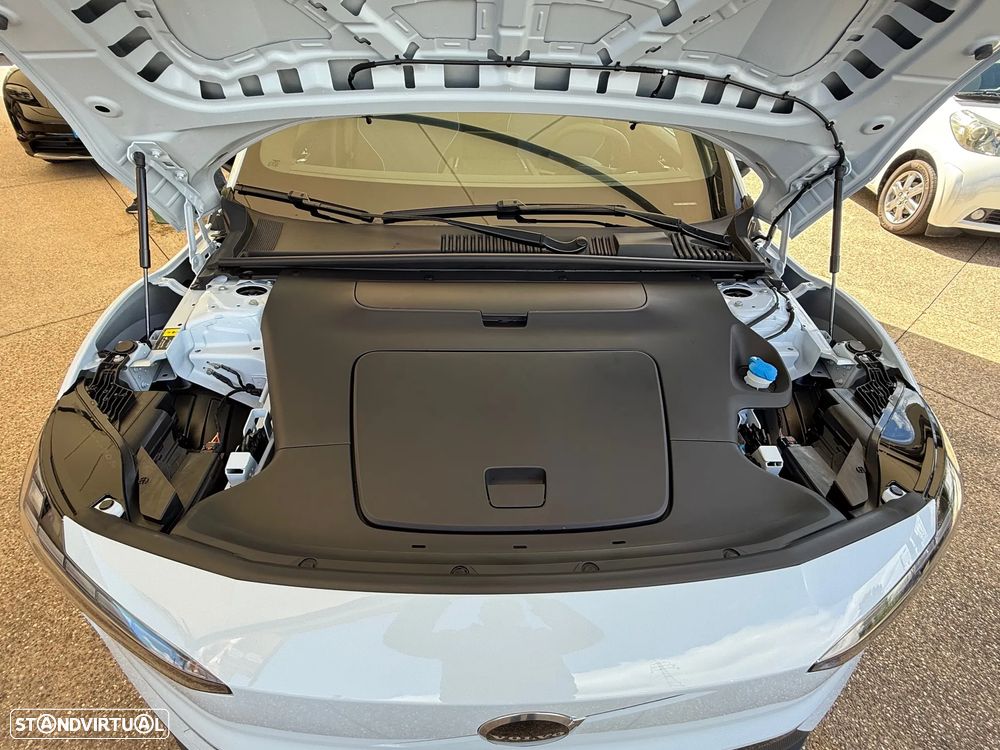 Volvo EX30 69 kWh Single Motor Extended Range Core - 14
