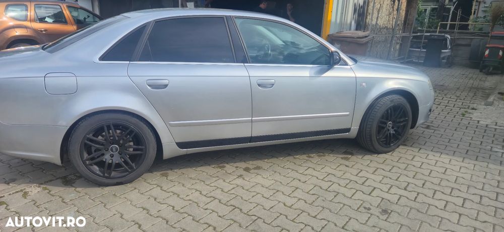 Audi A4 - 12
