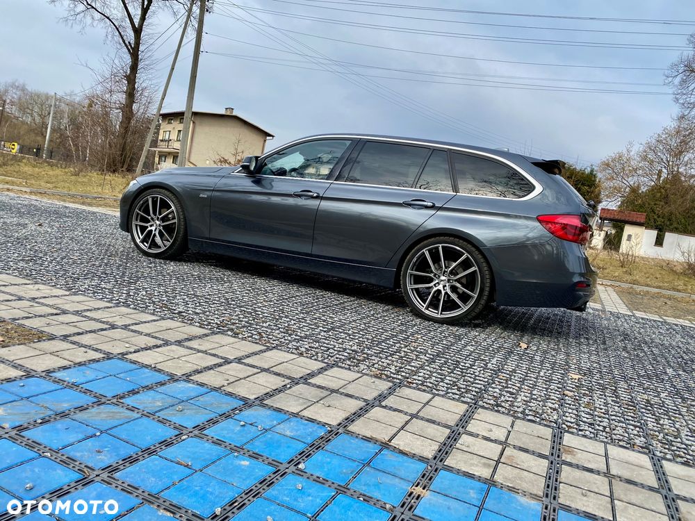 BMW Seria 3 320d Sport Line - 10
