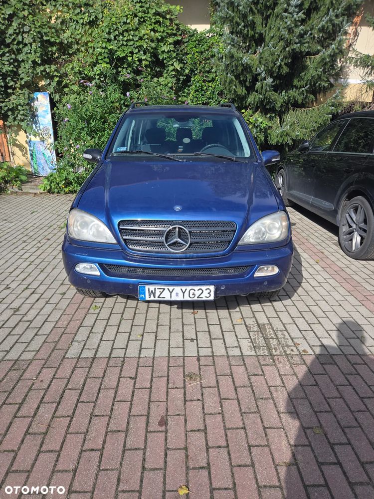 Mercedes-Benz ML - 1