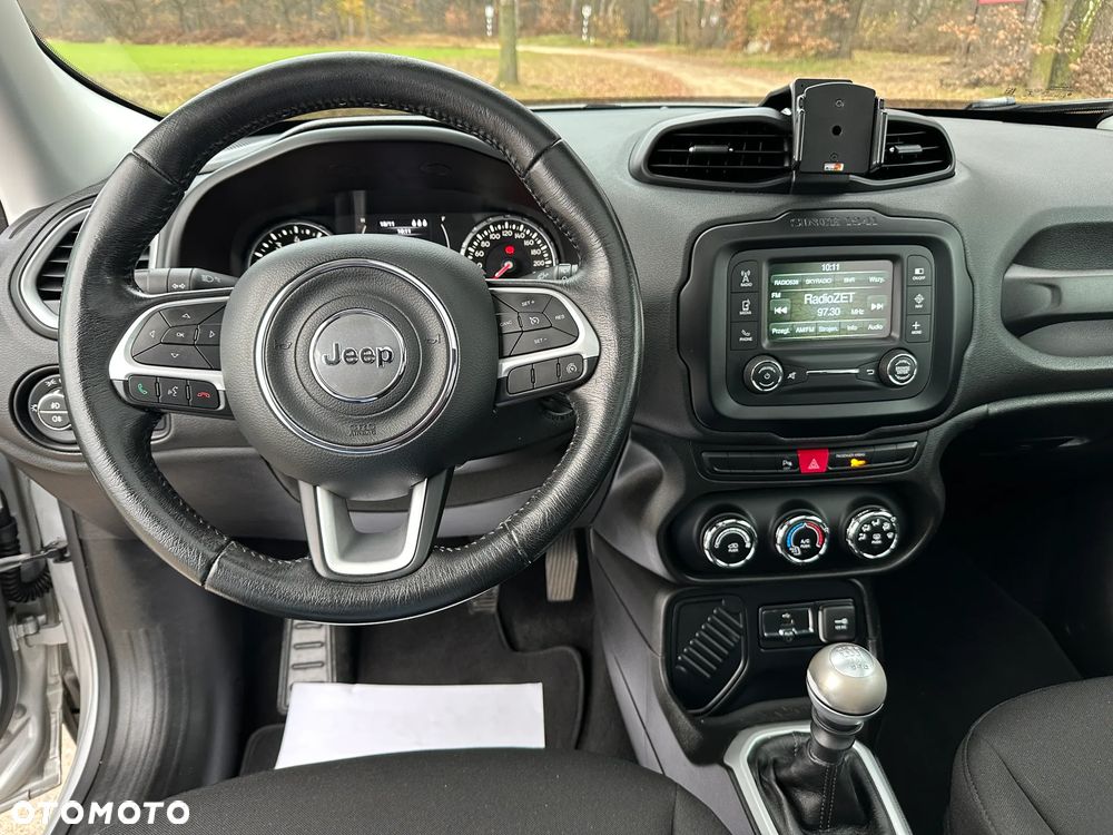 Jeep Renegade 1.4 MultiAir Limited - 28