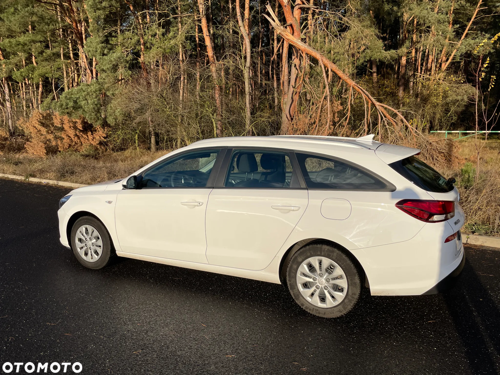 Hyundai i30 1.6 D Classic + - 23