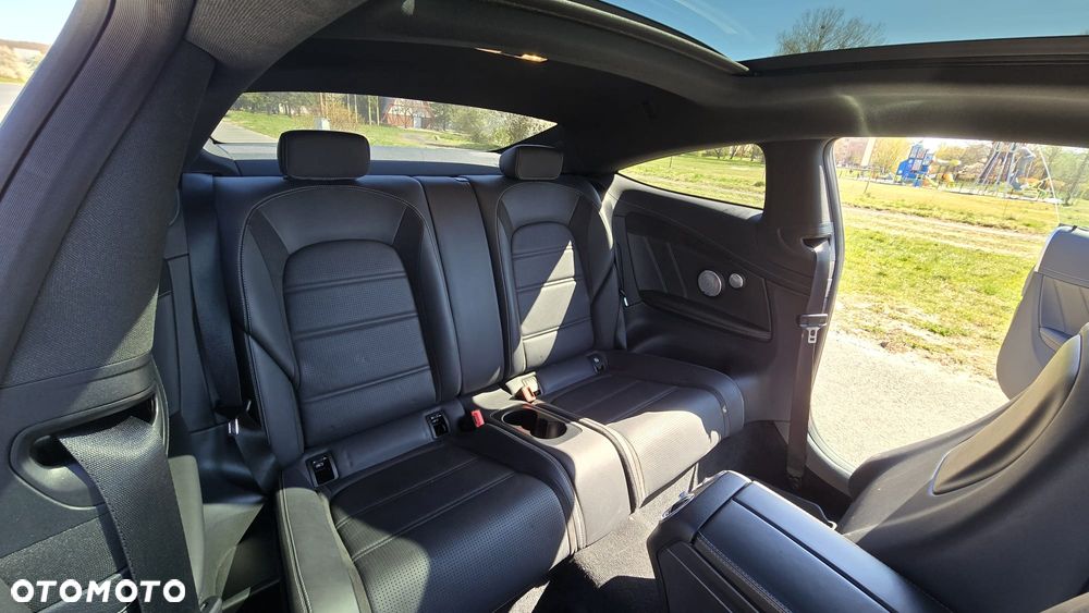 Mercedes-Benz Klasa C - 23