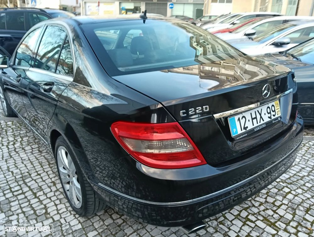 Mercedes-Benz C 220 CDI Avantgarde BlueEfficiency Aut. - 20
