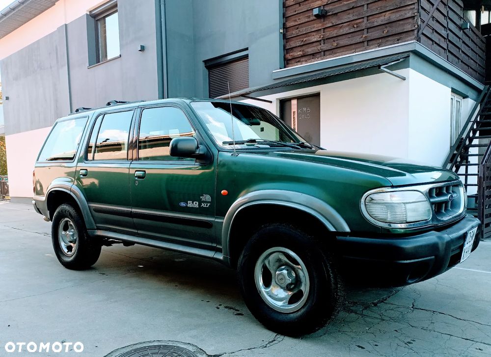 Ford Explorer 4.0 - 6