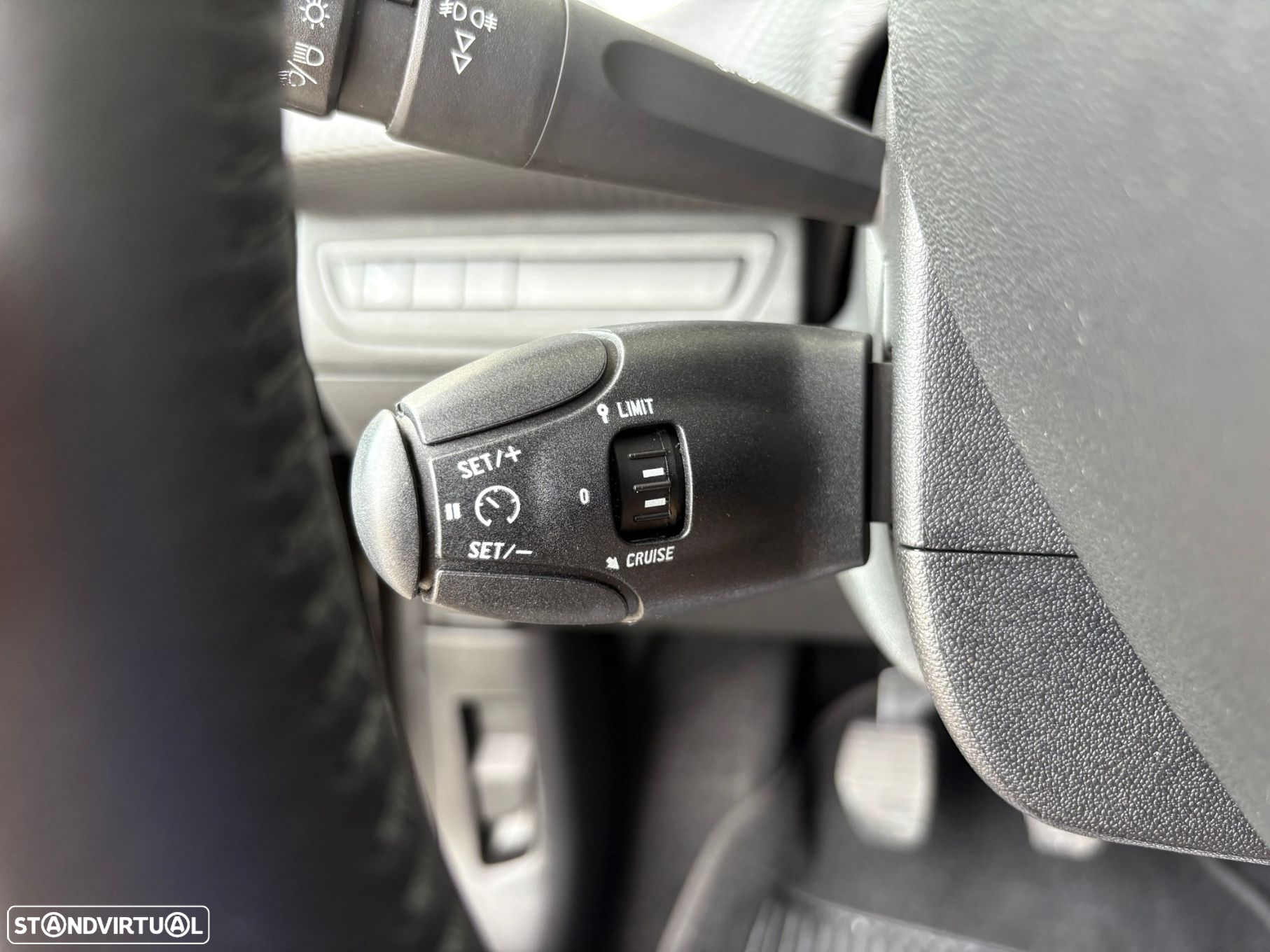 Peugeot 208 1.2 PureTech Style - 14