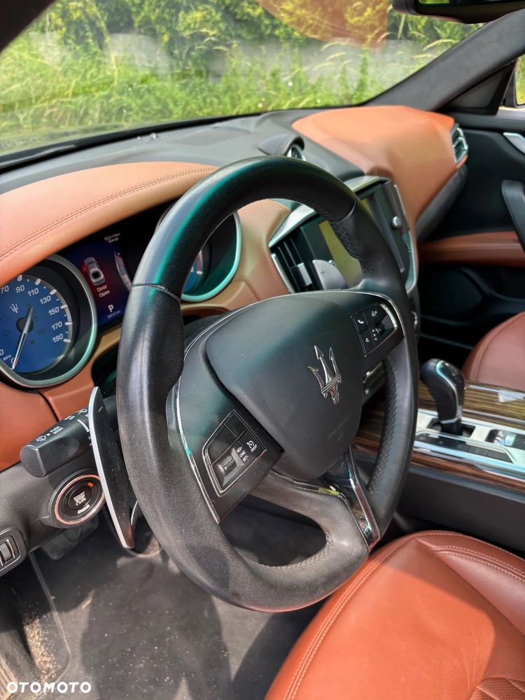 Maserati Ghibli S Q4 - 16