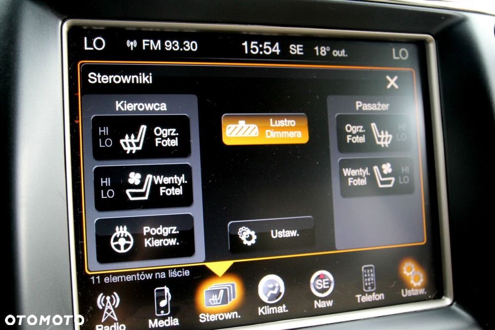 Jeep Grand Cherokee - 25
