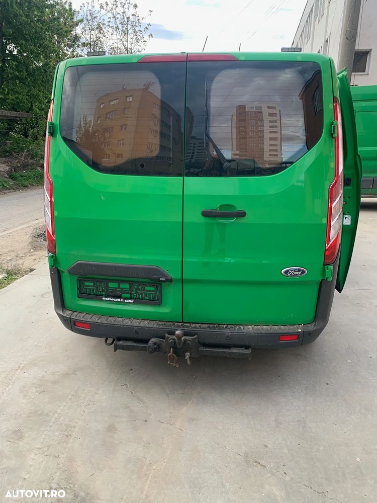 Ford Transit Custom - 8
