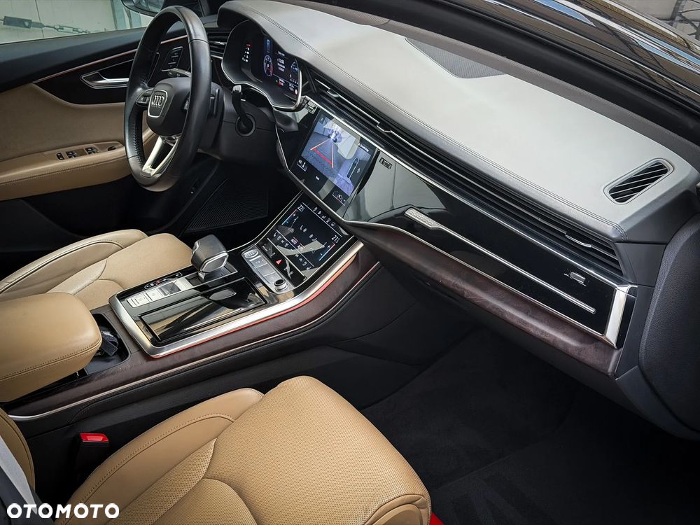 Audi Q8 50 TDI mHEV Quattro Black Edition Tiptronic - 24