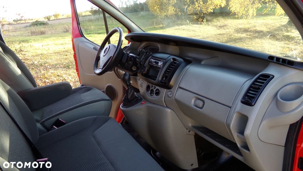 Opel VIVARO 2.0 * KLIMA * SERWIS * 3 OSOBOWY * SUPER STAN ! - 16