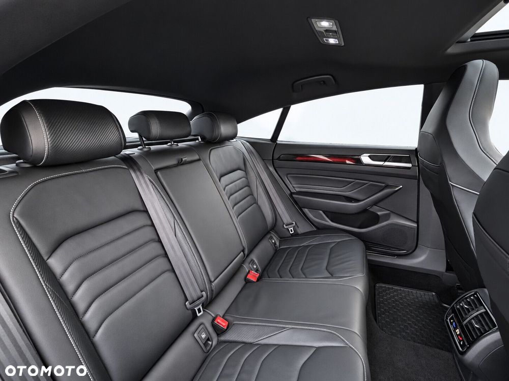 Volkswagen Arteon 2.0 TDI 4Motion R-Line DSG - 32