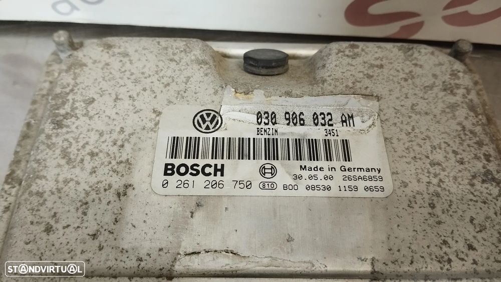 CENTRALINA DO MOTOR VOLKSWAGEN POLO 1.0MPI REF. 0261206750 030906032AM - 2