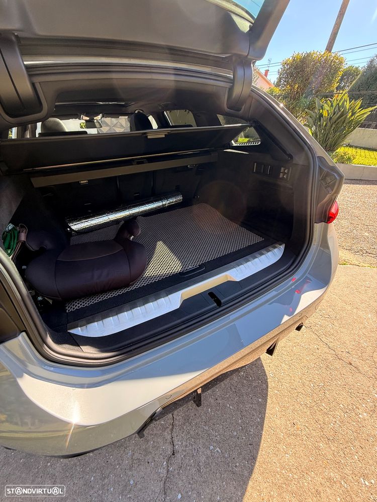 BMW 330 e Touring xDrive Aut. M Sport - 28