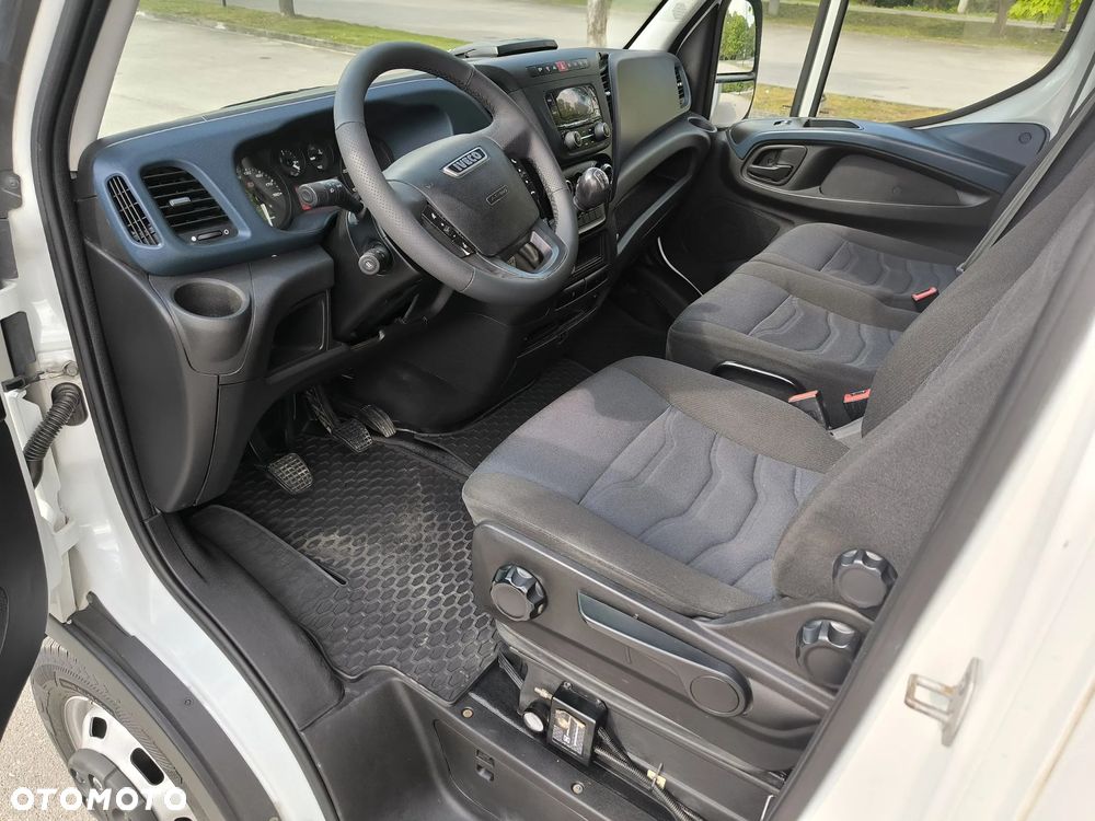 Iveco Daily - 24