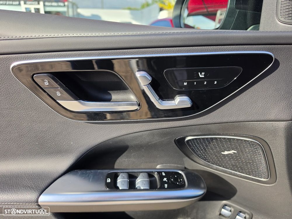 Mercedes-Benz C 300 e T 9G-TRONIC AMG Line - 60