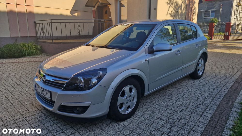 Opel Astra - 2