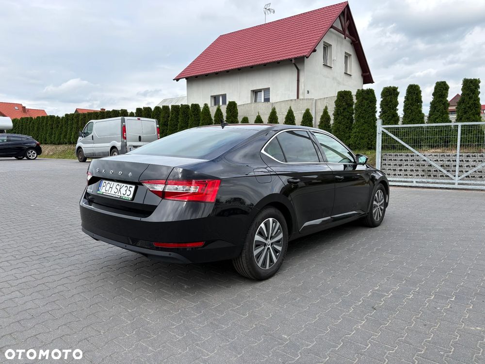 Skoda Superb - 4