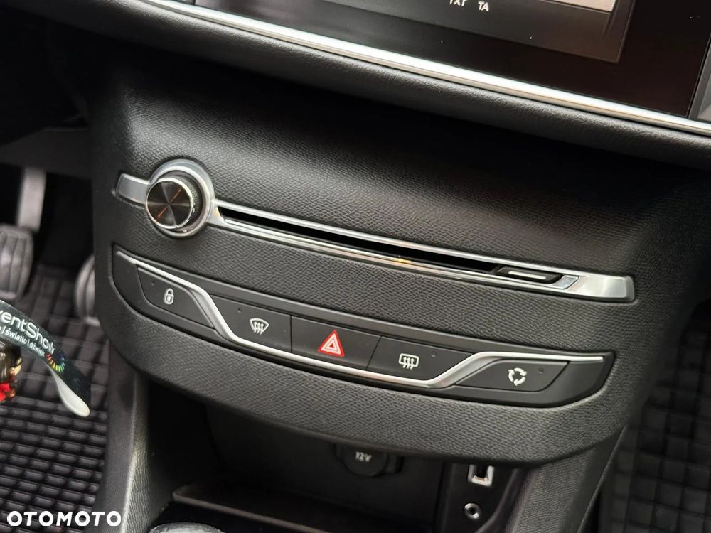 Peugeot 308 - 22