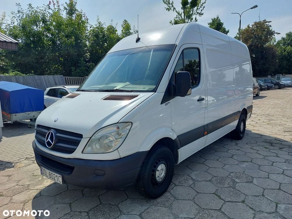 Mercedes-Benz Sprinter - 1