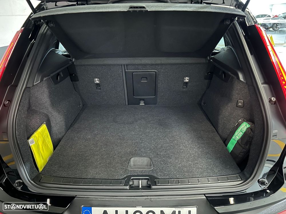 Volvo XC 40 1.5 T5 PHEV Inscription - 16