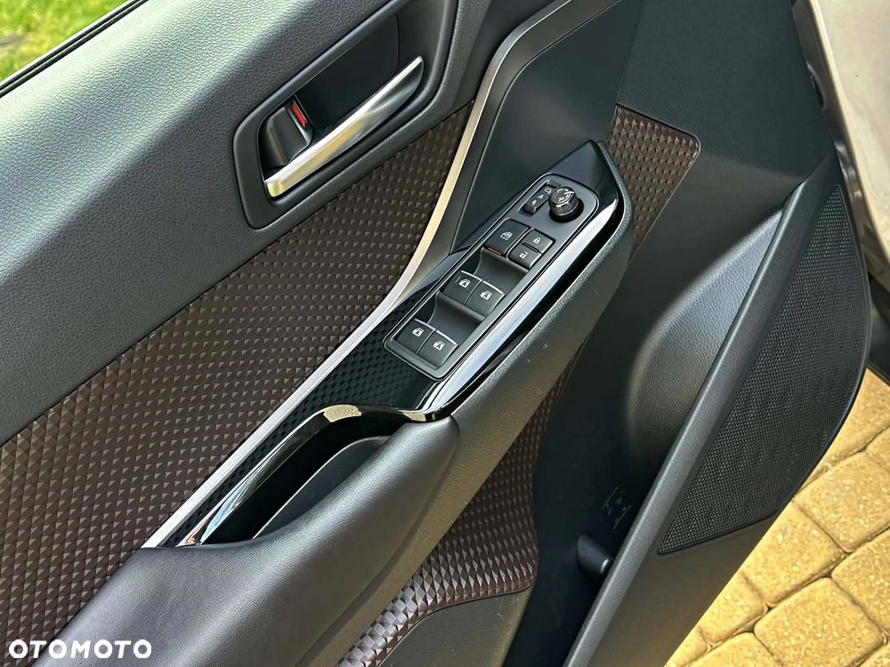 Toyota C-HR 1.8 Hybrid Dynamic - 39