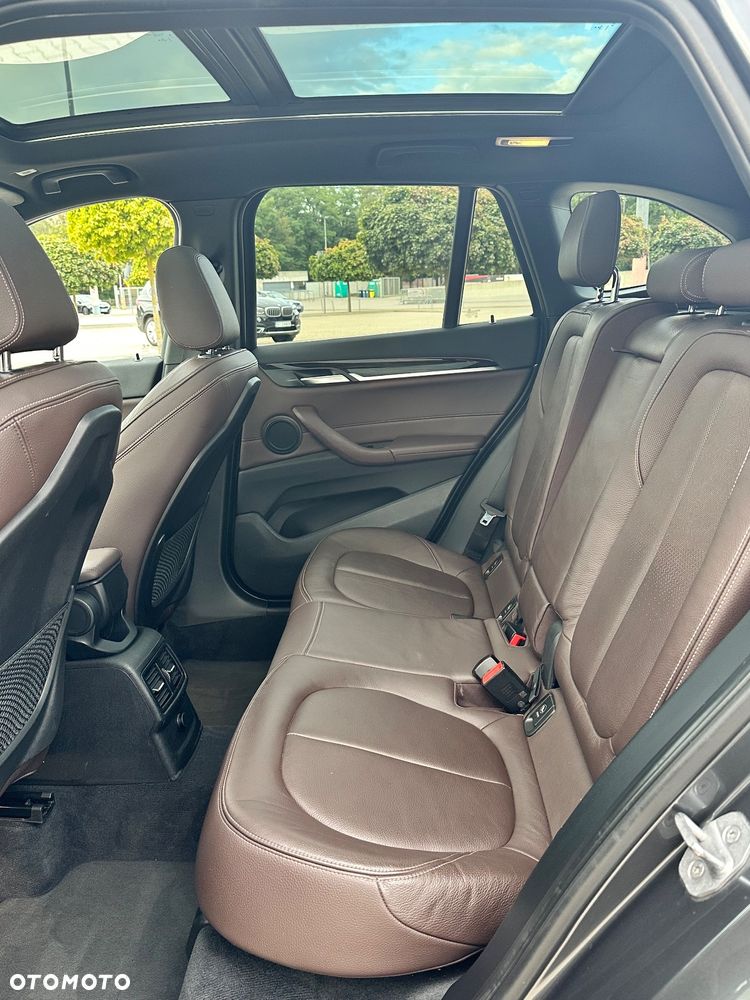 BMW X1 - 16