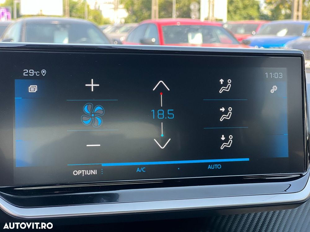 Peugeot 2008 1.2L PureTech 130 S&S EAT8 Allure - 22