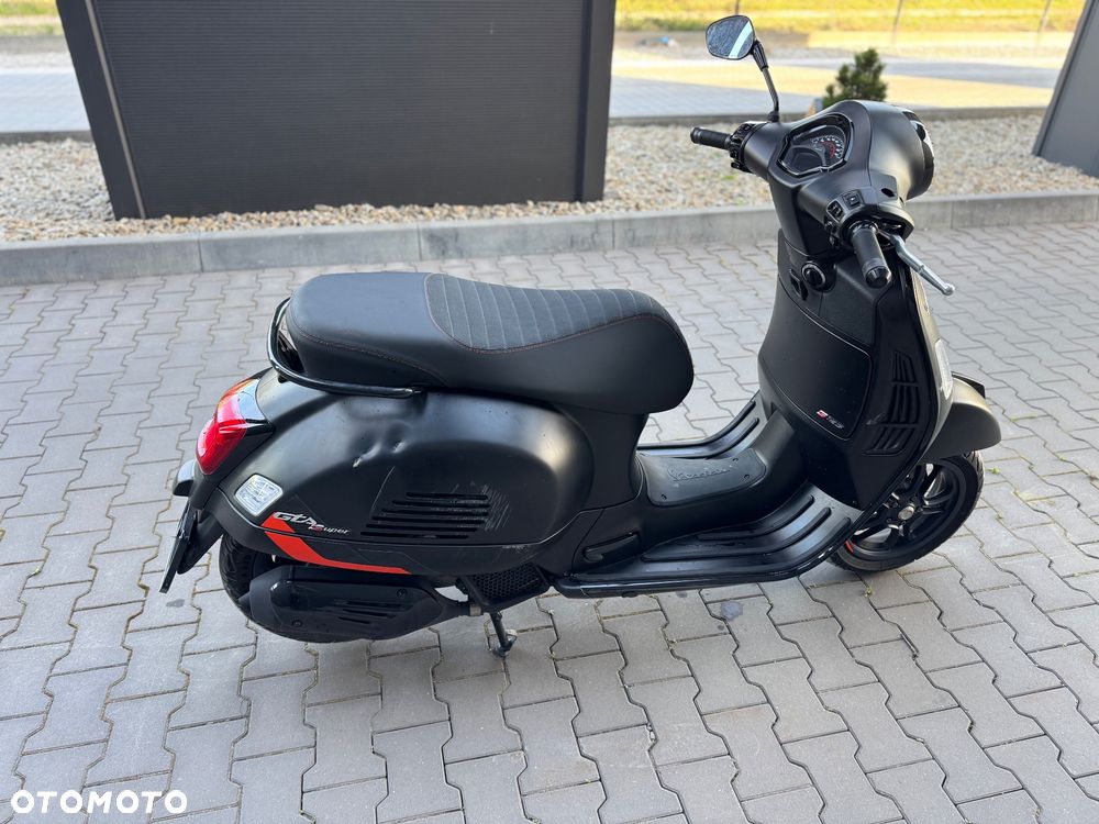 Vespa GTS - 6