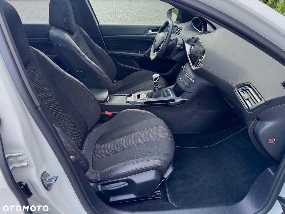 Peugeot 308 BlueHDi 130 Stop & Start GT - 34