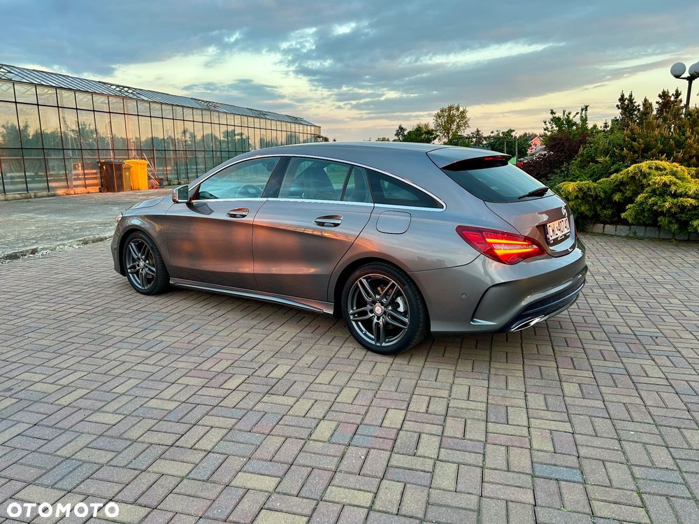 Mercedes-Benz CLA 180 7G-DCT AMG Line - 14