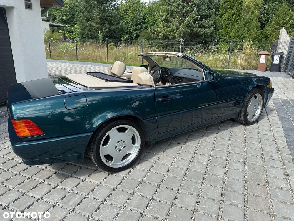 Mercedes-Benz SL - 13