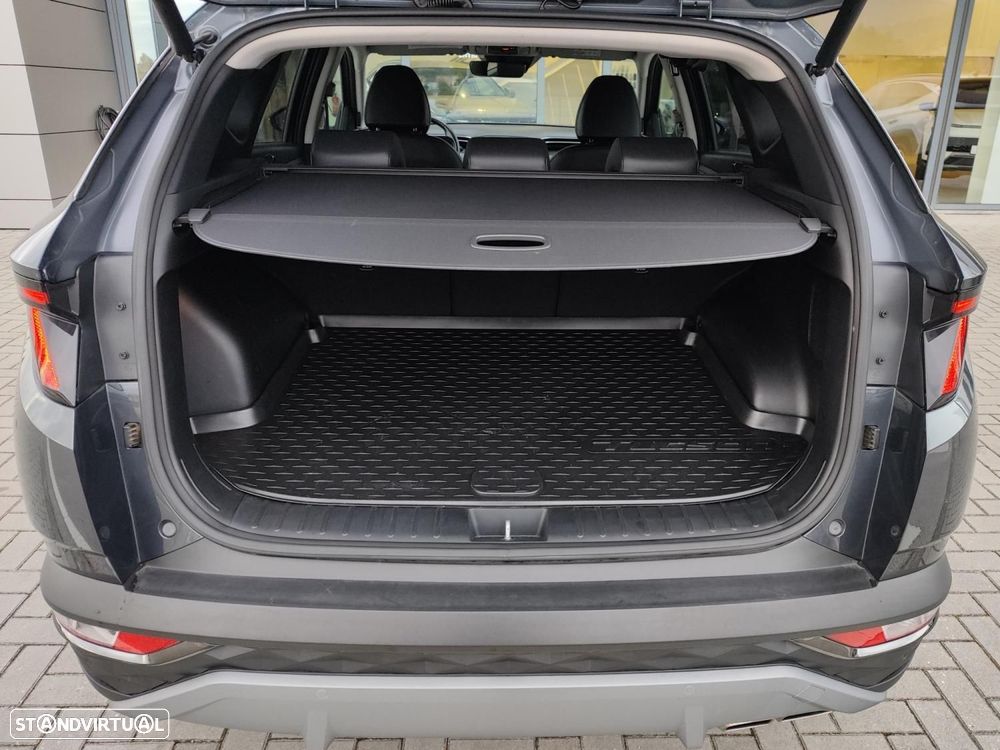 Hyundai Tucson 1.6 CRDi Vanguard - 25