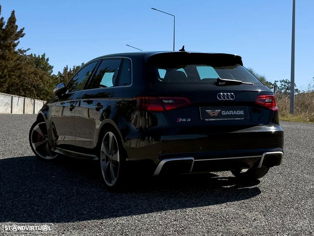 Audi RS3 Sportback 2.5 TFSI quattro S tronic - 3
