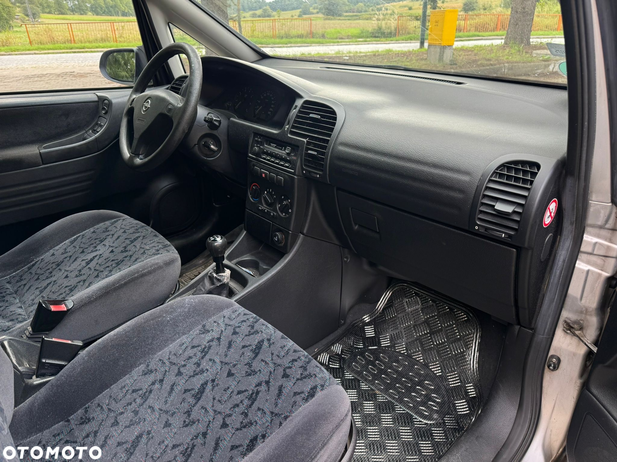 Opel Zafira 1.6 16V Comfort - 7