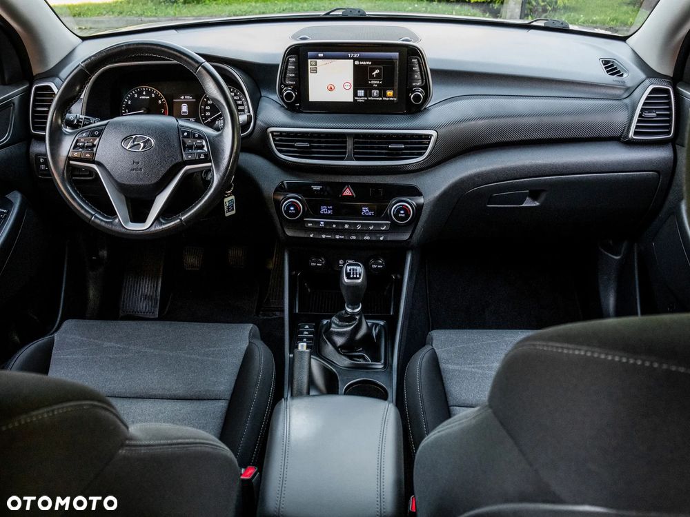 Hyundai Tucson blue 1.6 GDi 2WD Passion - 17