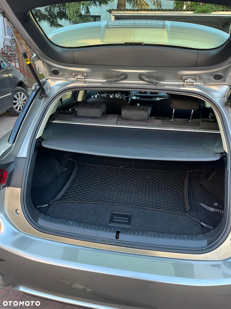 Lexus CT 200h Elegance - 2