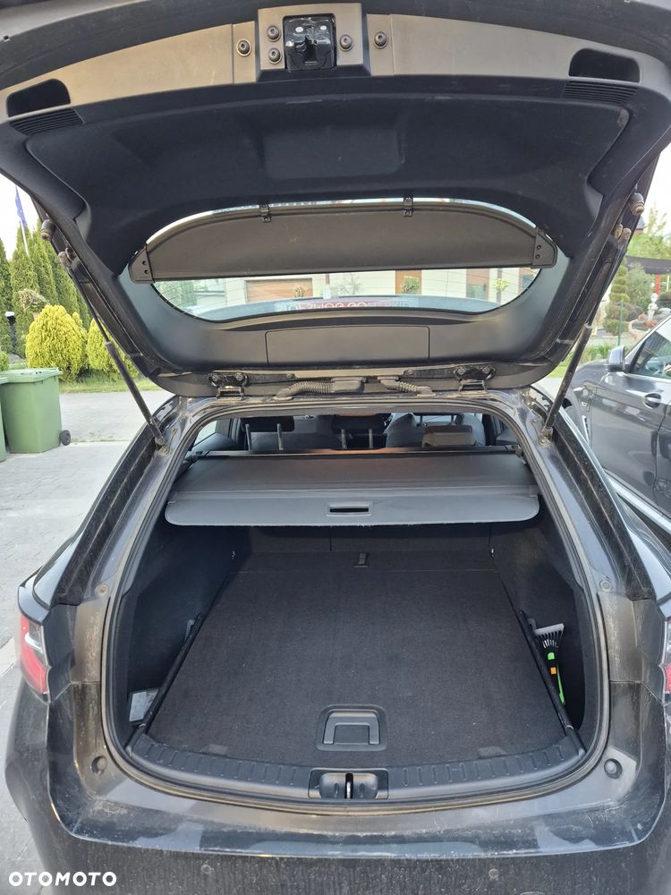 Toyota Corolla 1.8 Hybrid Comfort - 8