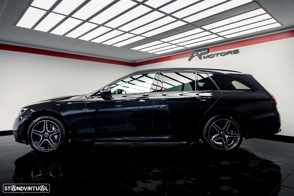 Mercedes-Benz E 300 e AMG Line - 2