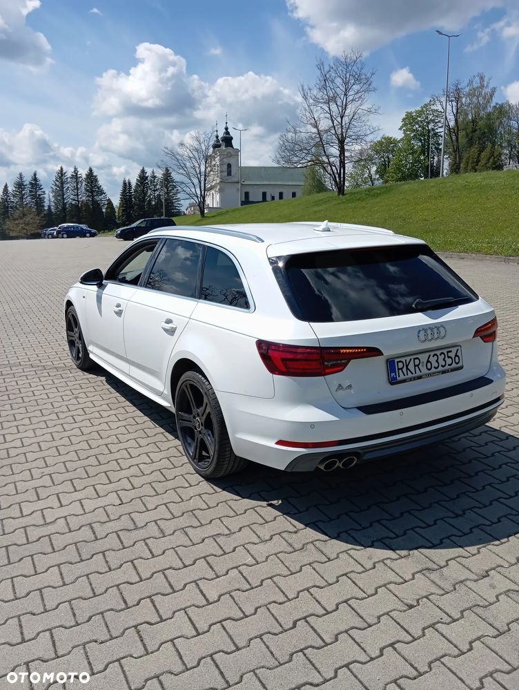 Audi A4 Avant - 19