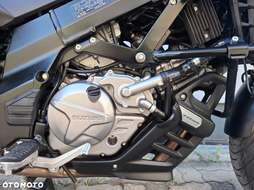 Suzuki DL - 11