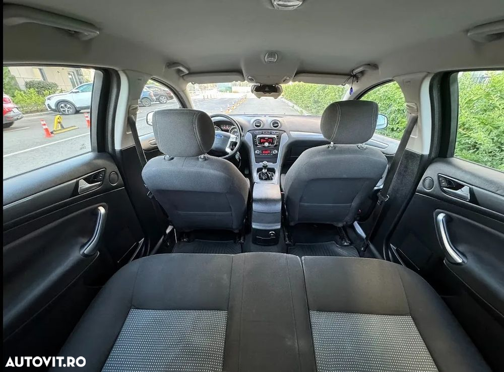 Ford Mondeo 2.0 Duratorq TDCi Trend - 3