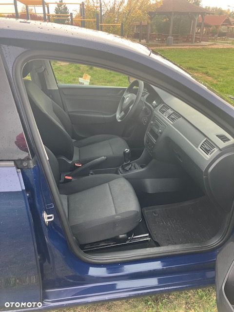 Skoda RAPID - 7
