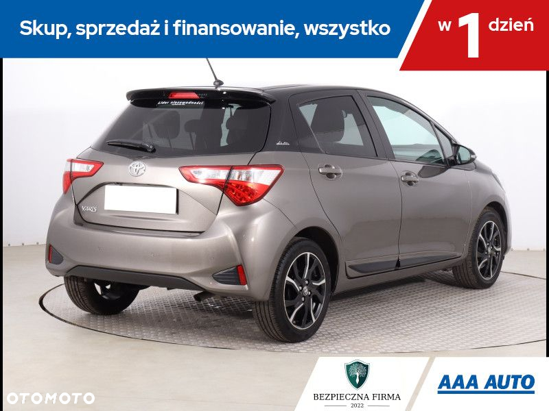 Toyota Yaris - 6