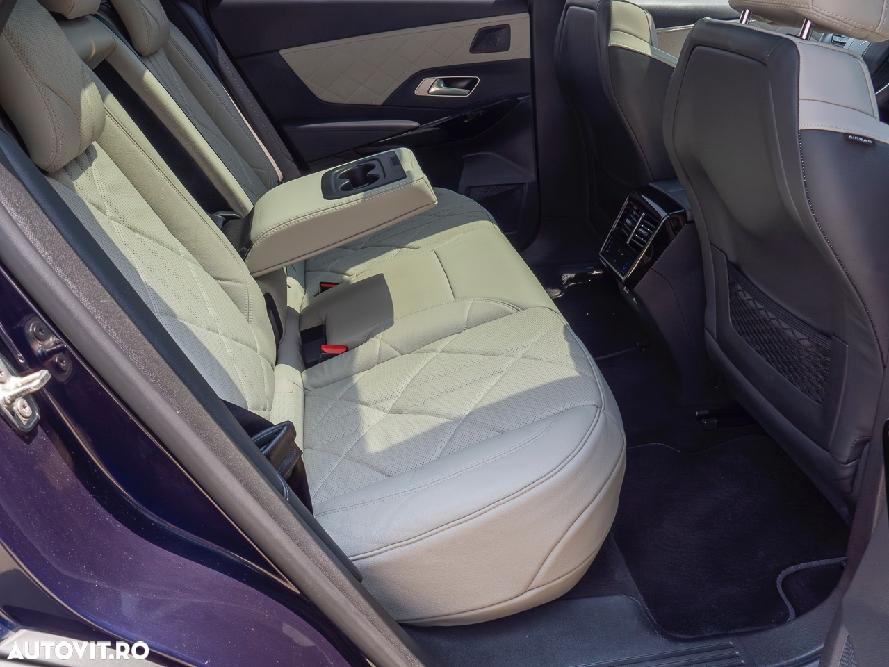 Citroën DS7 Crossback E-TENSE 4x4 GRAND CHIC - 4