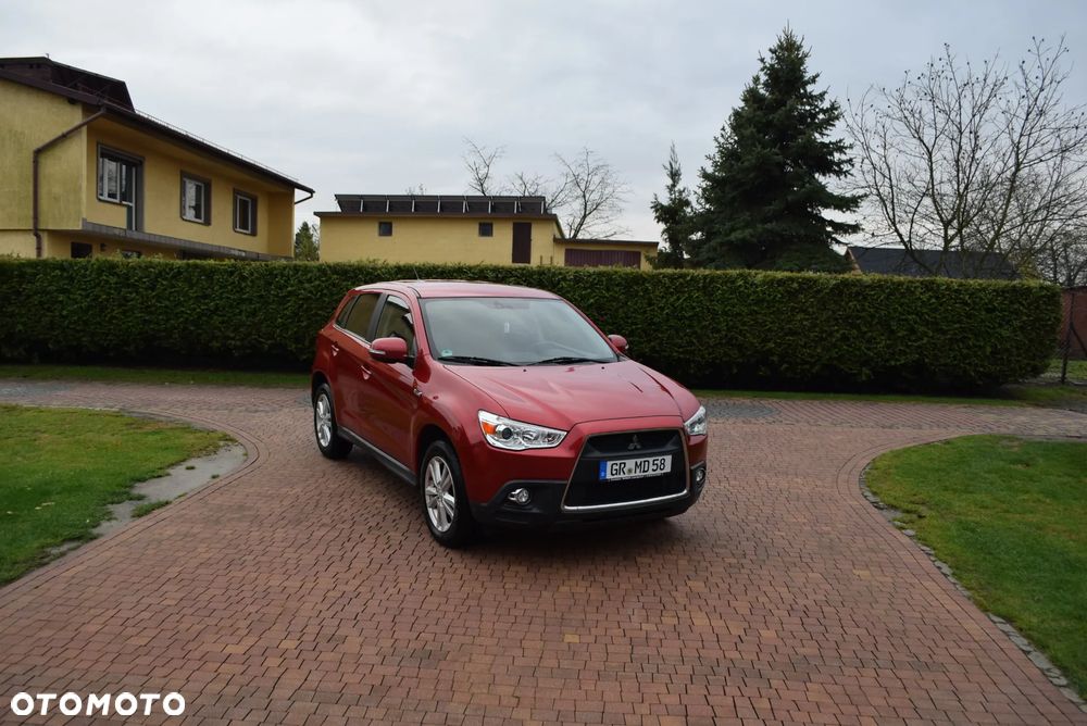 Mitsubishi ASX 1.6 Intense - 10