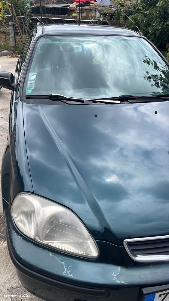 Honda Civic 1.5i LS - 6