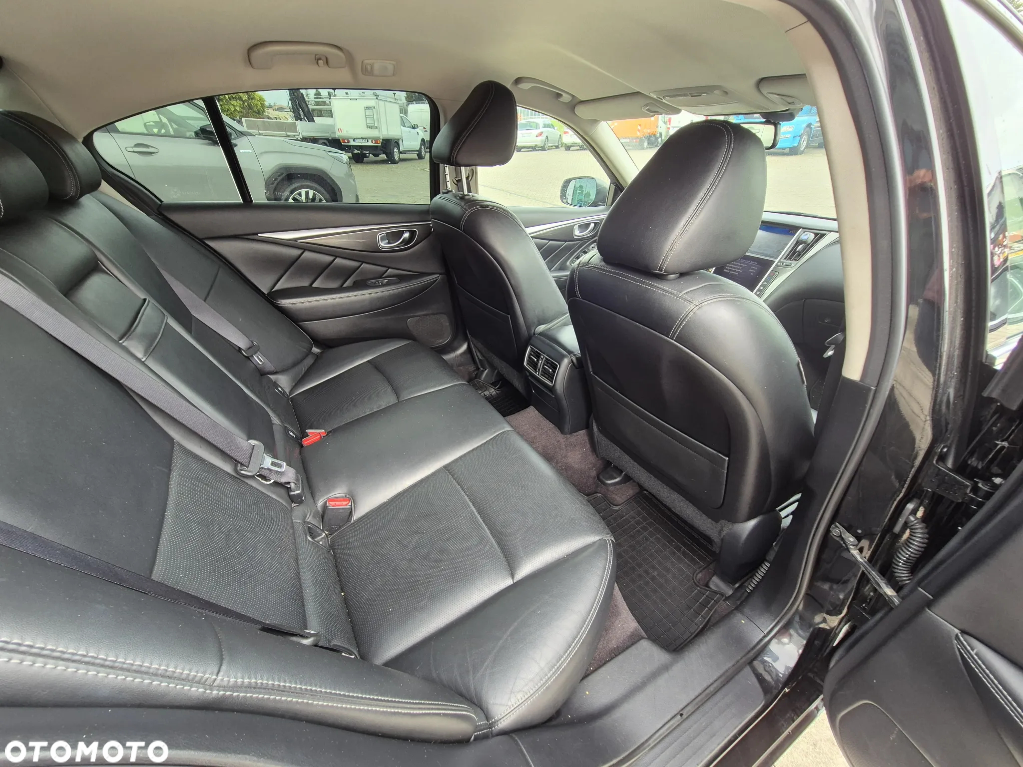 Infiniti Q50 2.2d Premium - 23