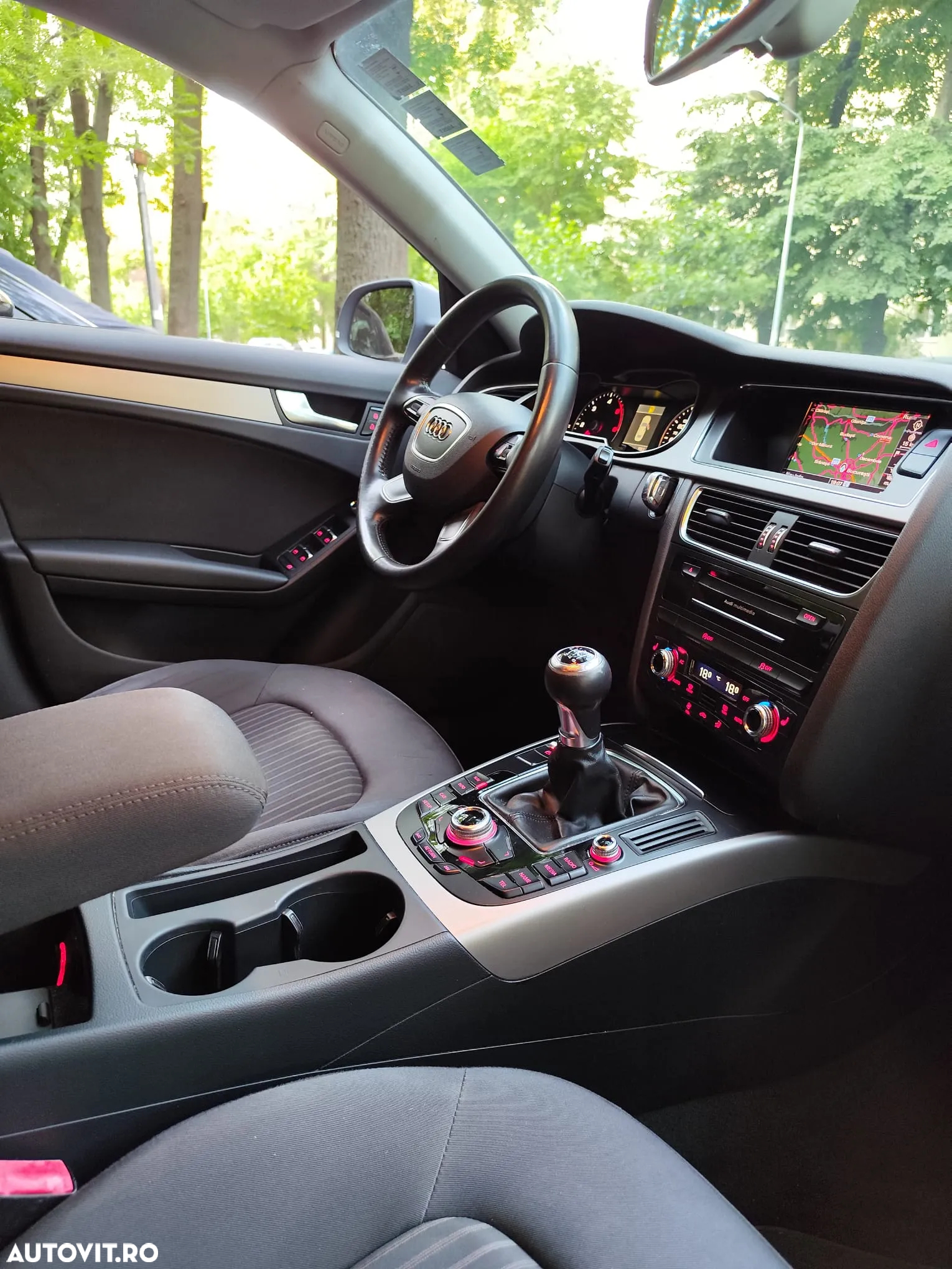 Audi A4 Avant 2.0 TDI DPF Ambiente - 4